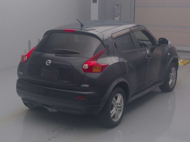 NISSAN JUKE 2013