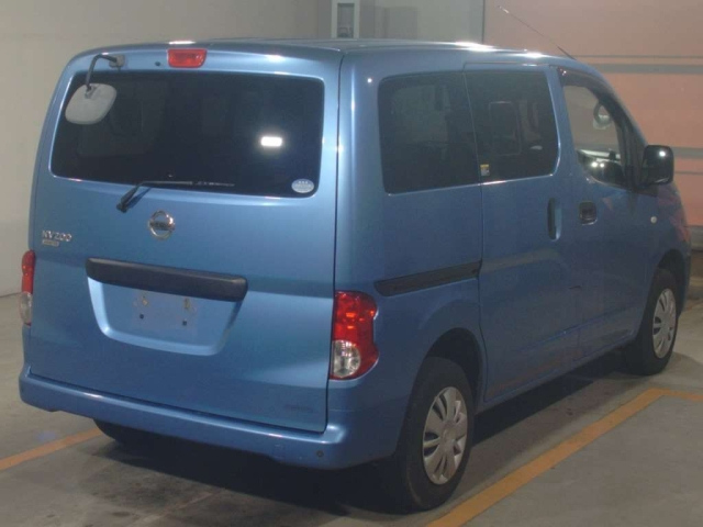 NISSAN NV200 2020