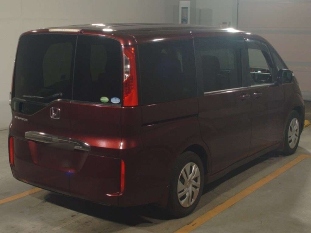 HONDA STEP WAGON 2015