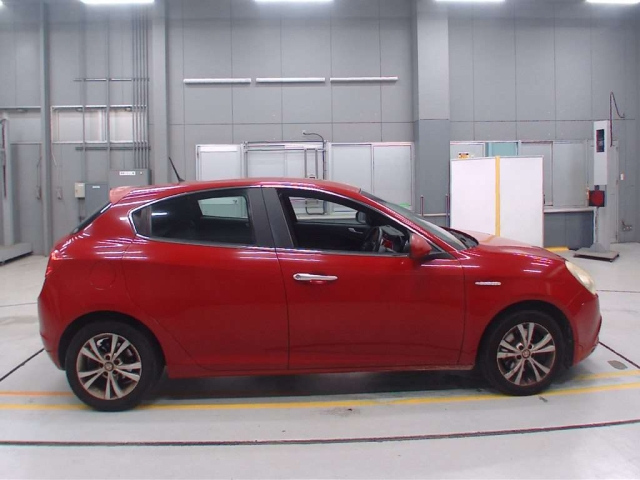 ALFAROMEO GIULIETTA 2012