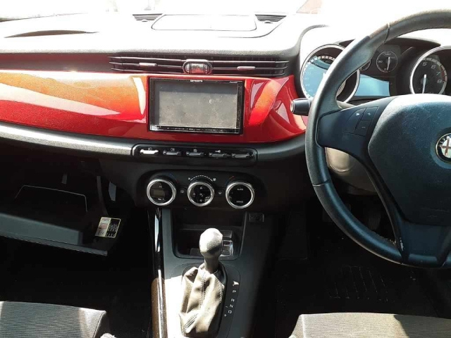 ALFAROMEO GIULIETTA 2012