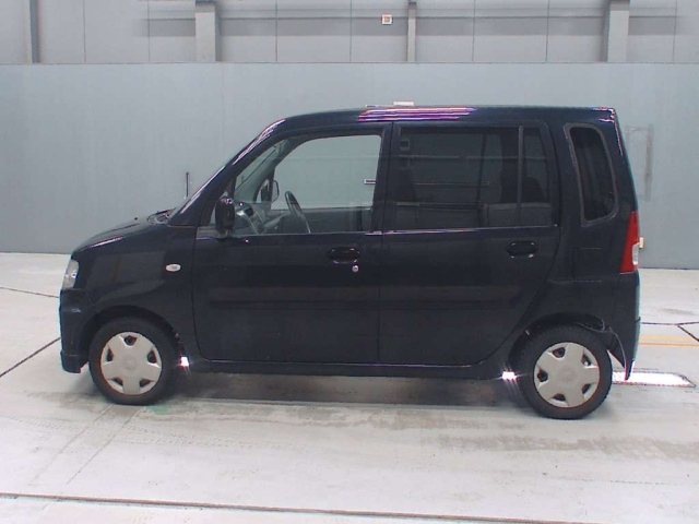 MITSUBISHI TOPPO 2009