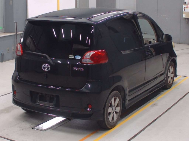 TOYOTA PORTE 2008