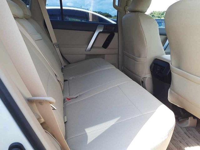 TOYOTA LAND CRUISER PRADO 2020