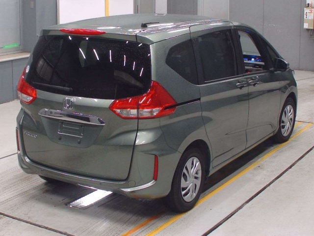HONDA FREED 2023