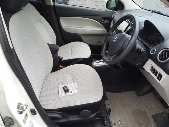 MITSUBISHI MIRAGE 2012