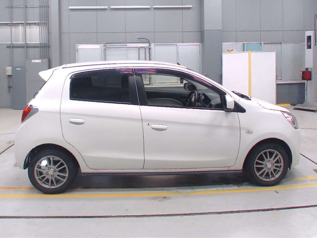 MITSUBISHI MIRAGE 2012
