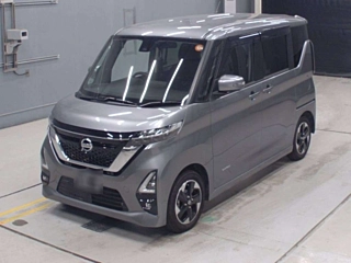 NISSAN ROOX 2022