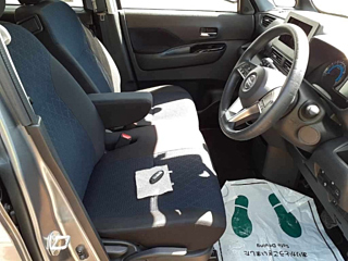 NISSAN ROOX 2022