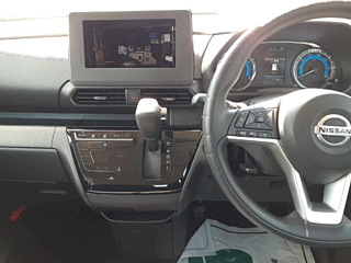 NISSAN ROOX 2022