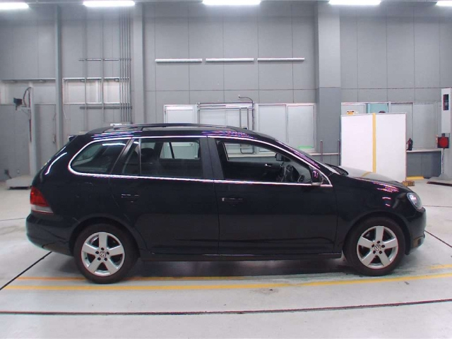VOLKSWAGEN GOLF VARIANT 2013