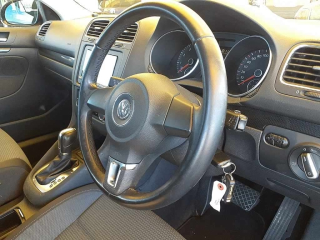 VOLKSWAGEN GOLF VARIANT 2013