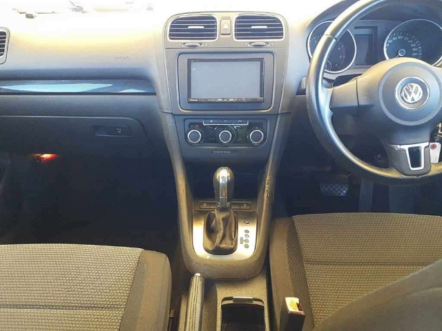 VOLKSWAGEN GOLF VARIANT 2013