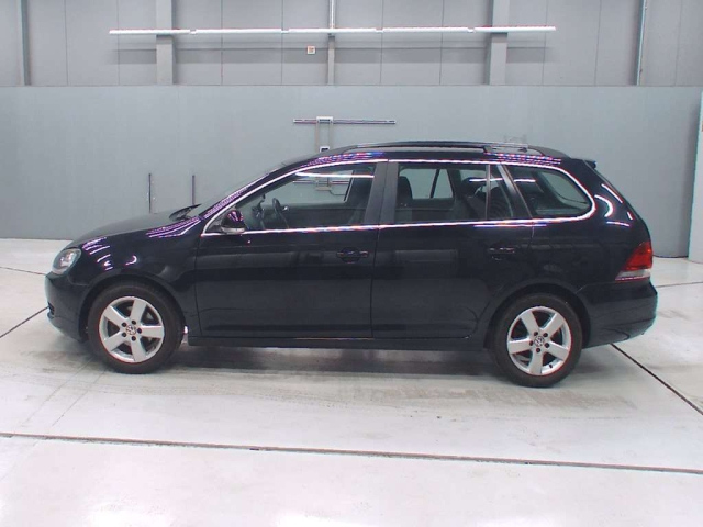 VOLKSWAGEN GOLF VARIANT 2013