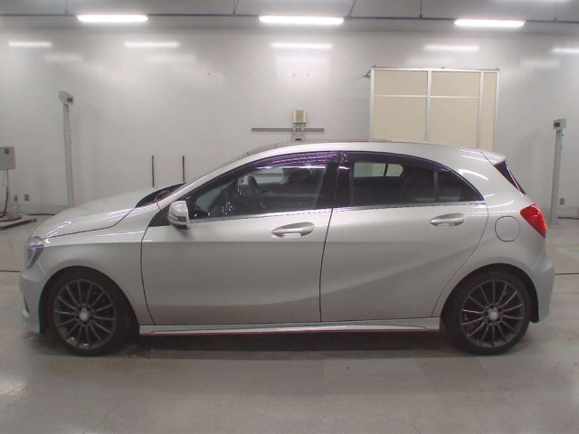 MERCEDES BENZ A CLASS 2014