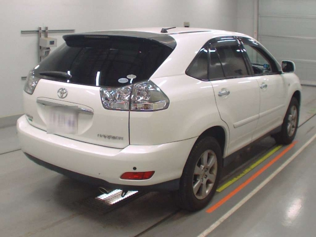 TOYOTA HARRIER 2009