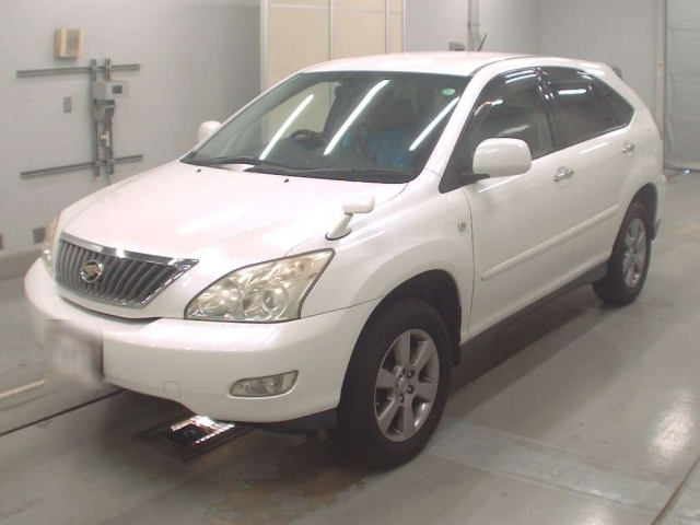 TOYOTA HARRIER 2010