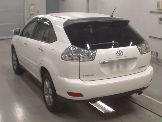 TOYOTA HARRIER 2010