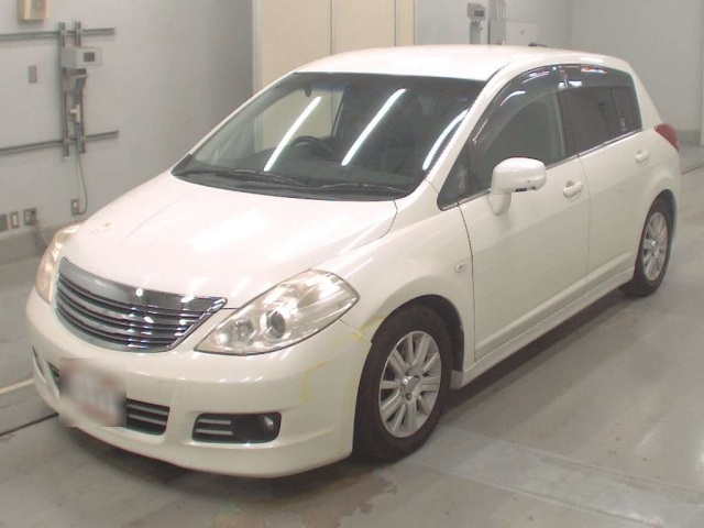 NISSAN TIIDA 2009
