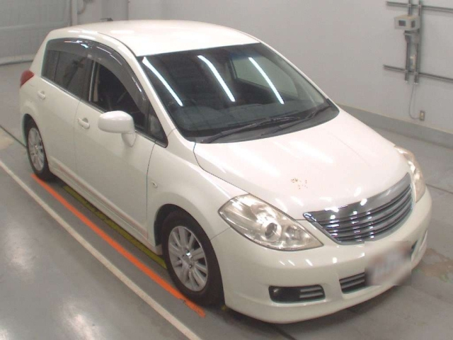 NISSAN TIIDA 2009