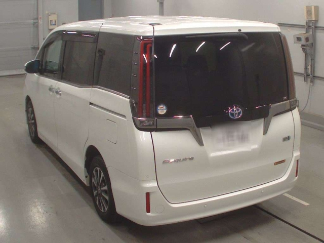 TOYOTA ESQUIRE 2021
