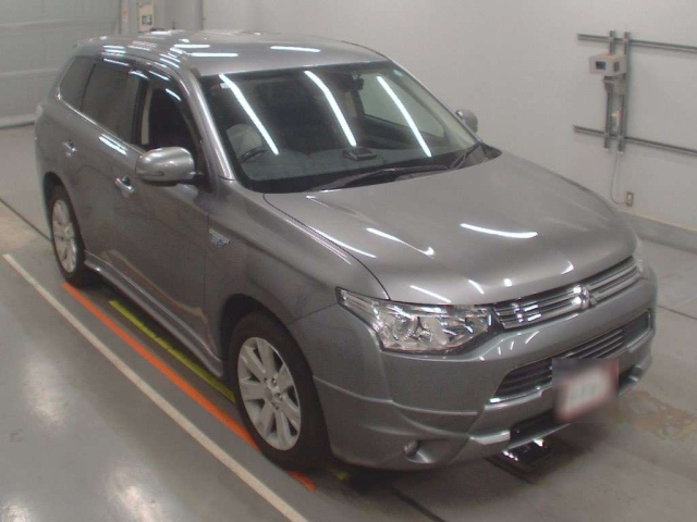 MITSUBISHI OUTLANDER PHEV 2014