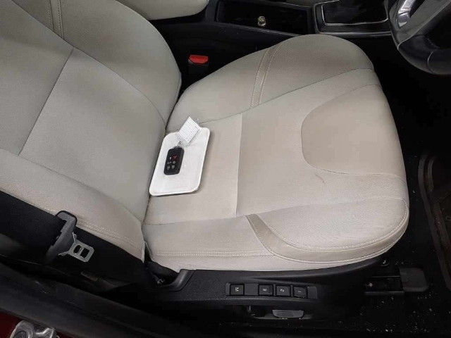 VOLVO V40 2014