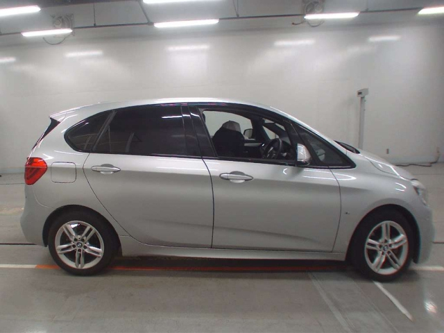 BMW 2 SERIES 2018