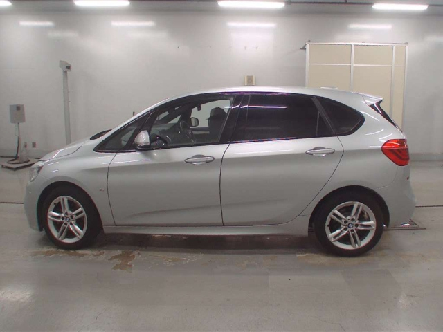 BMW 2 SERIES 2018