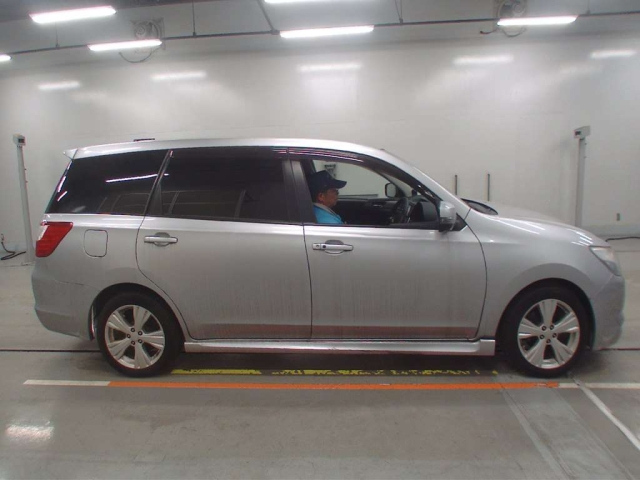 SUBARU EXIGA 2013