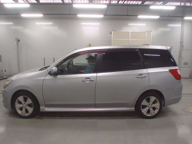SUBARU EXIGA 2013