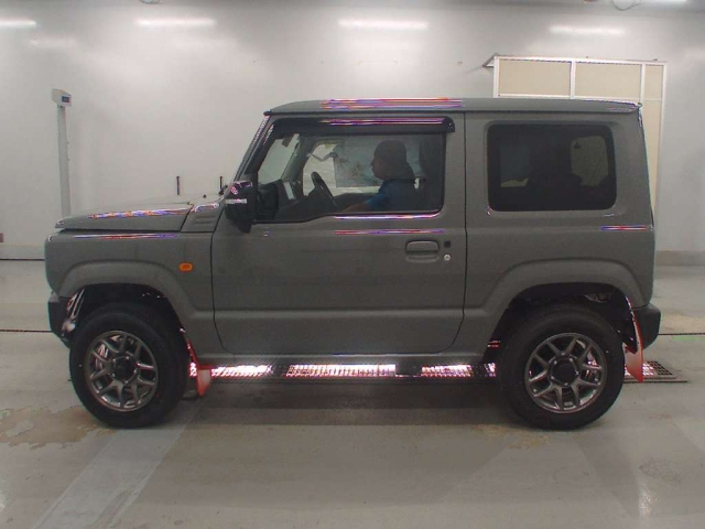 SUZUKI JIMNY 2025