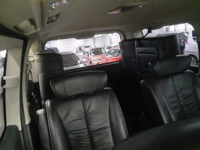NISSAN ELGRAND 2009