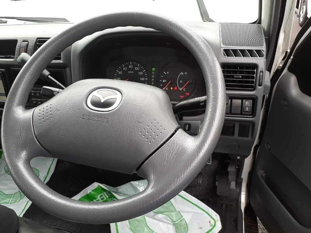 MAZDA BONGO VAN 2019