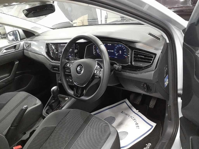 VOLKSWAGEN POLO 2021