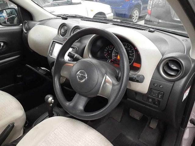 NISSAN MARCH 2010