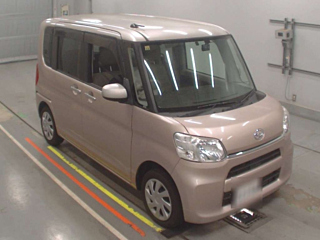 DAIHATSU TANTO 2014