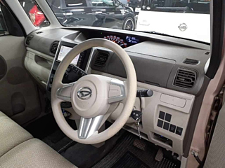DAIHATSU TANTO 2014
