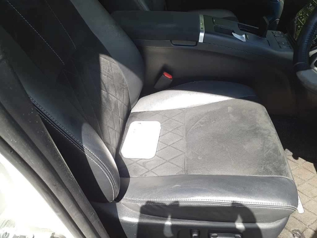 TOYOTA ESTIMA HYBRID 2018