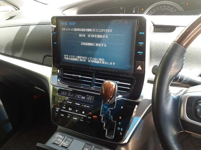 TOYOTA ESTIMA HYBRID 2018