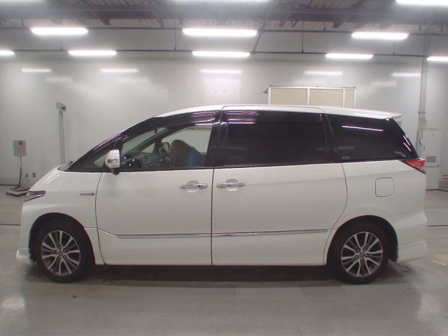 TOYOTA ESTIMA HYBRID 2018