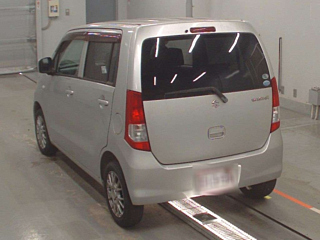 SUZUKI WAGON R 2011