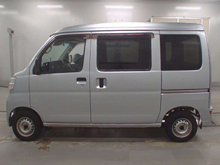 DAIHATSU HIJET VAN 2018