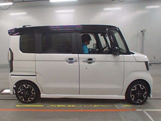HONDA N BOX 2018