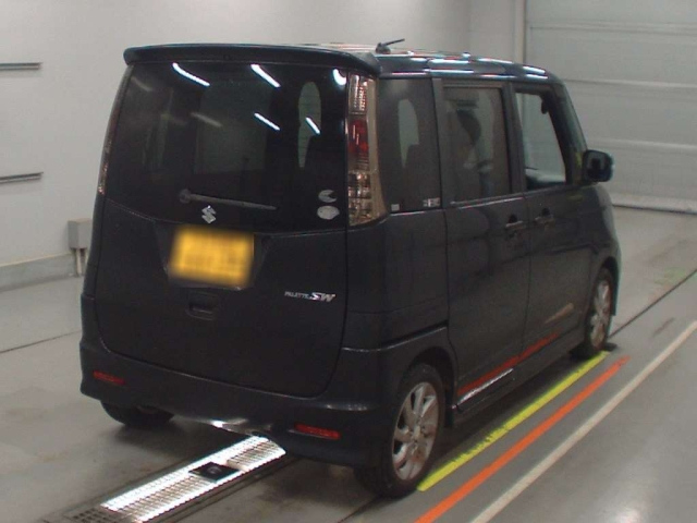 SUZUKI PALETTE 2011