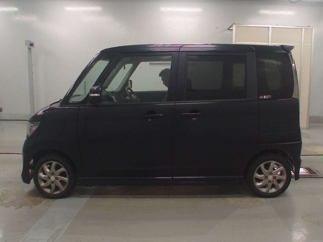SUZUKI PALETTE 2011