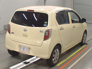 DAIHATSU MIRA E S 2012