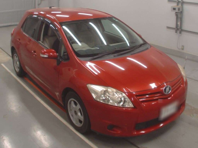 TOYOTA AURIS 2009