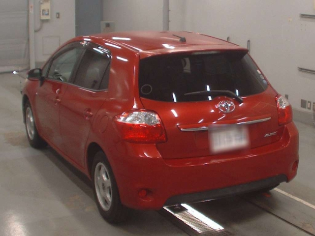 TOYOTA AURIS 2009