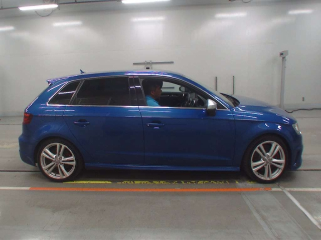 AUDI S3 2016